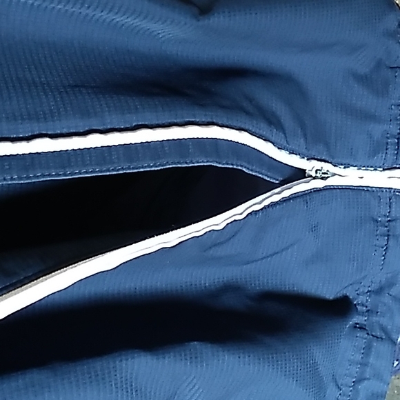 Adidas men's hooded jacket, navy medium - Picture 9 of 13